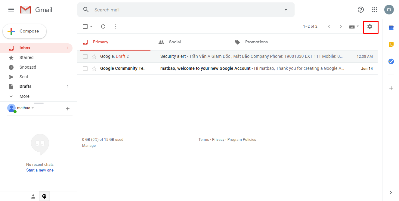 Khi đang ở giao diện của Gmail, bạn hãy click vào mục Bánh răng